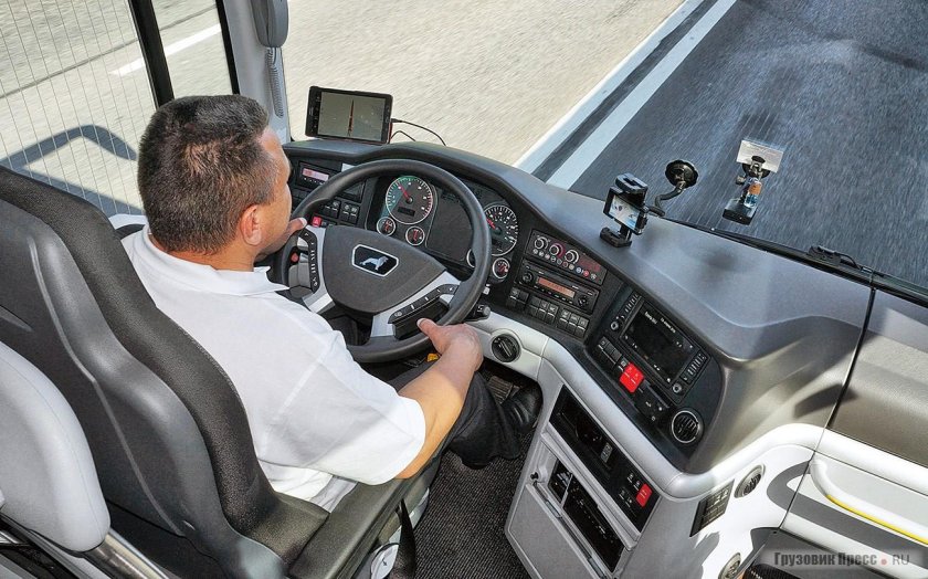 Man Lion’s coach 2020 кабина