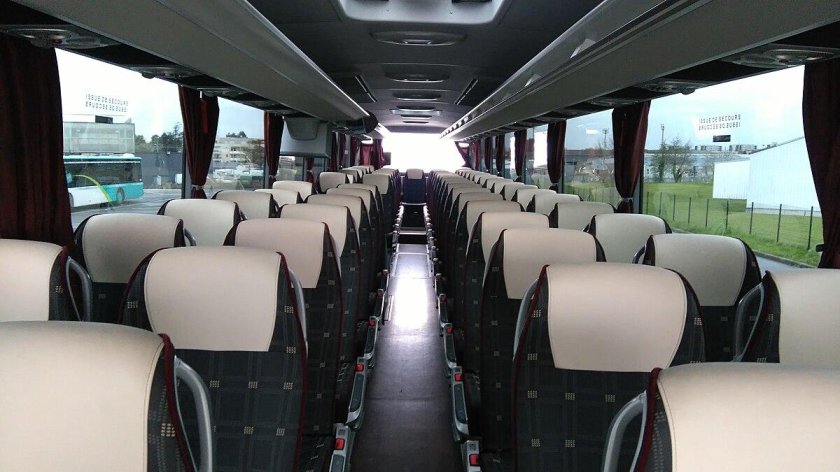 Mercedes Benz Tourismo салон