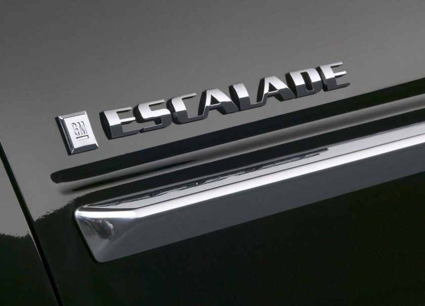 Кадиллак Эскалейд шильдик