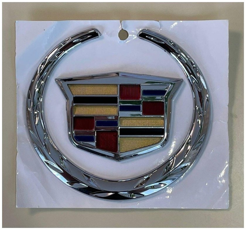 Cadillac Escalade Emblem