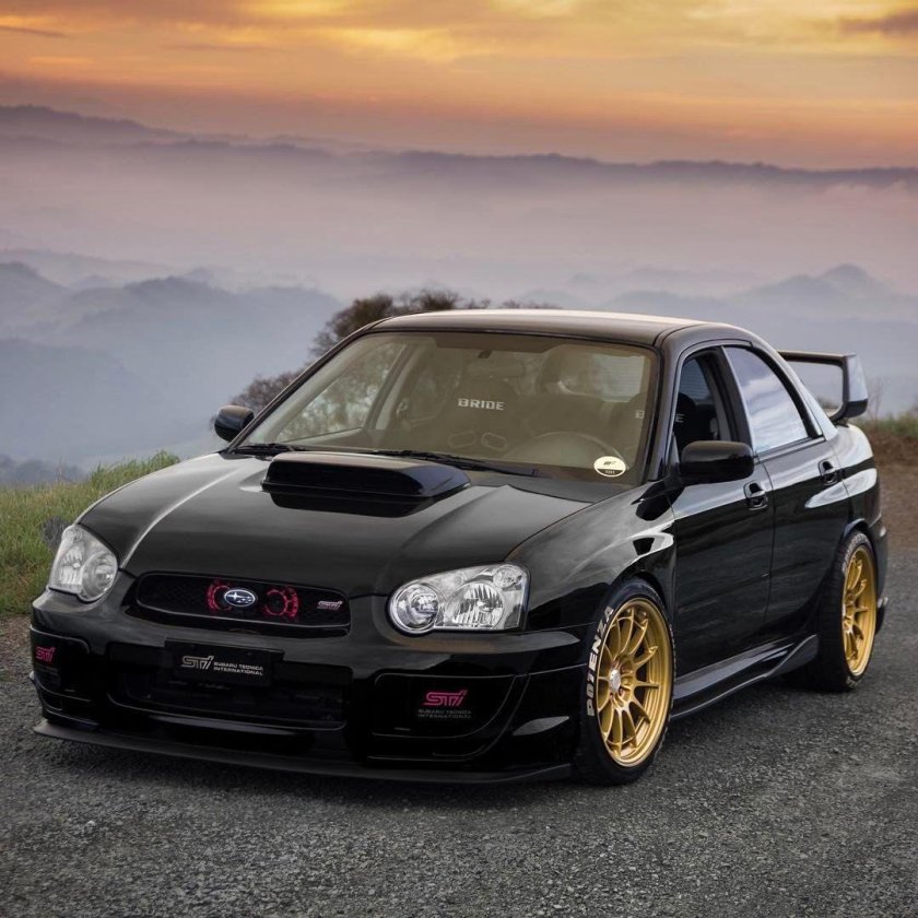 Субару Импреза WRX