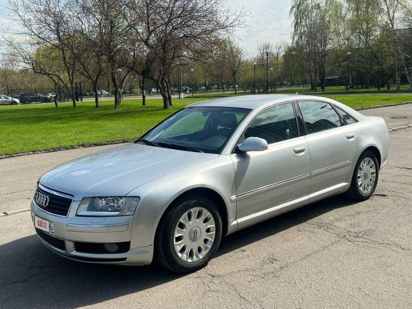 Audi a8 2004