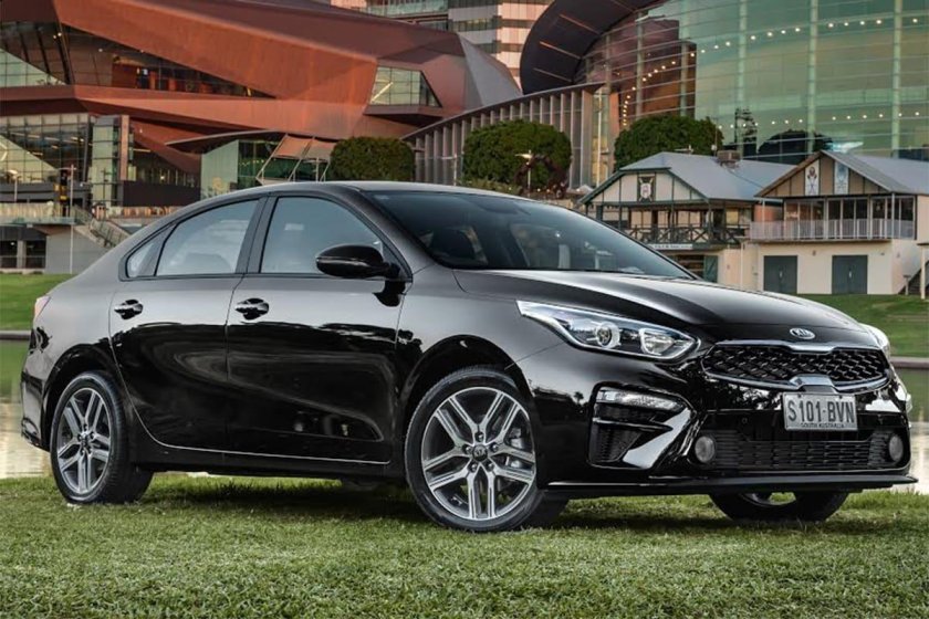 Kia Cerato 2021 черная