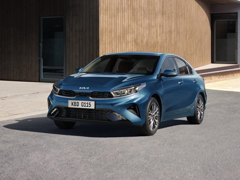 Новый Киа Серато 2022
