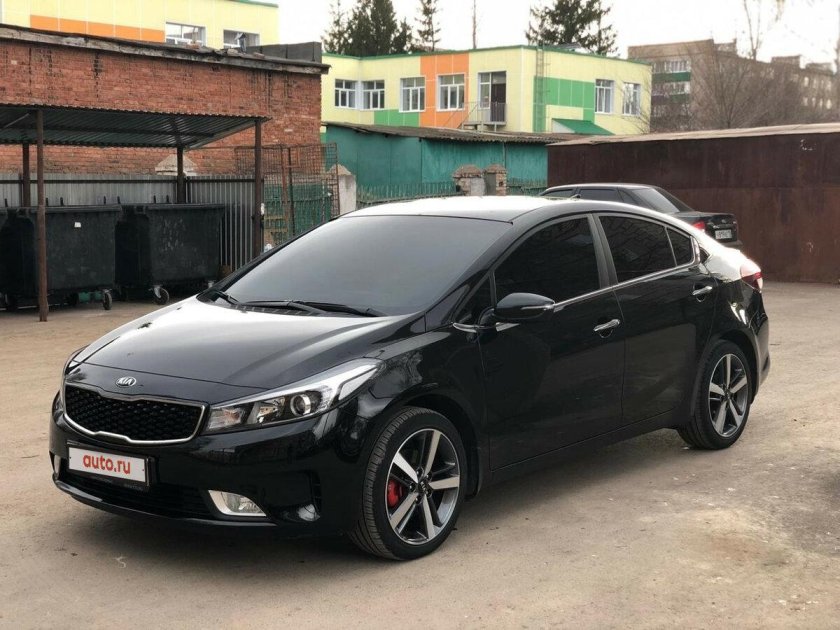 Kia Cerato 2017 черная