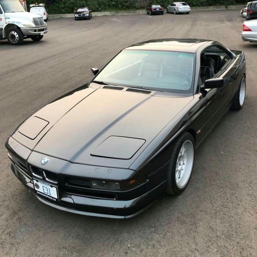 BMW 850 CSI