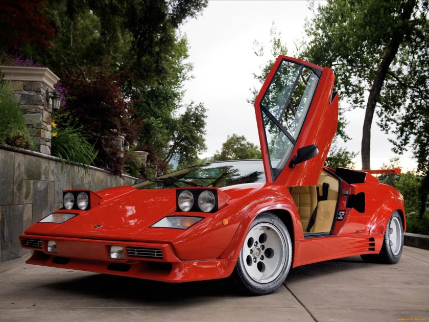 Lamborghini Countach lp5000 s