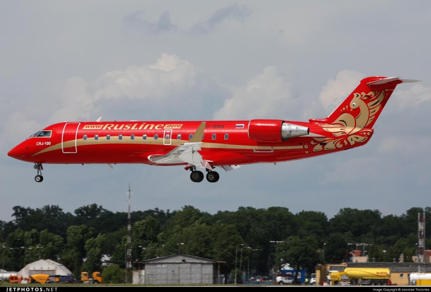 CRJ 100er самолет