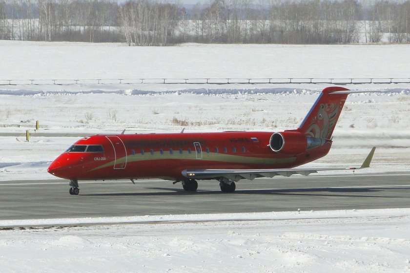 Самолёт Бомбардье CRJ-100/200