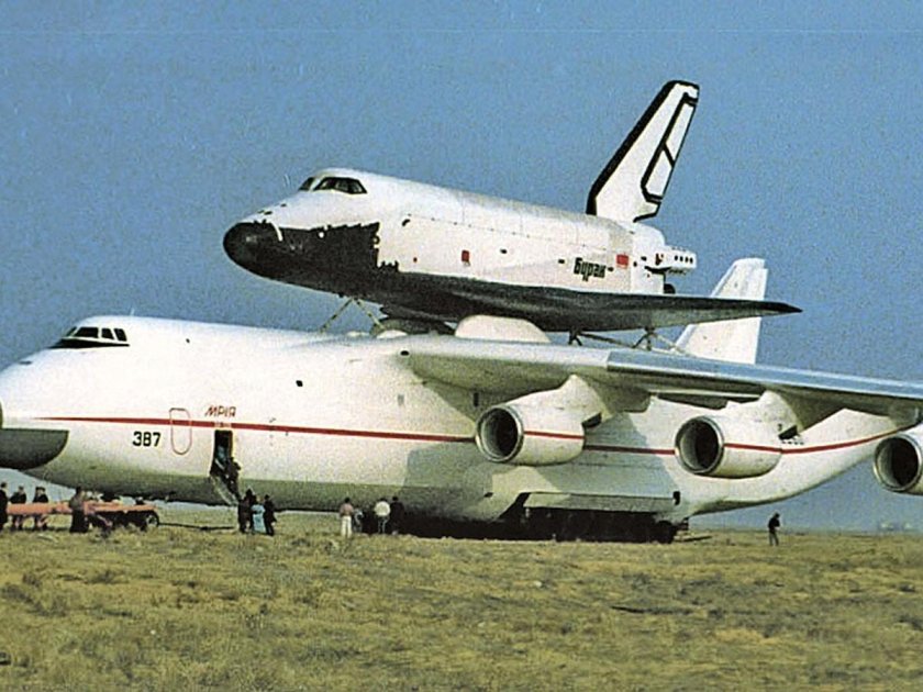 Буран челнок СССР