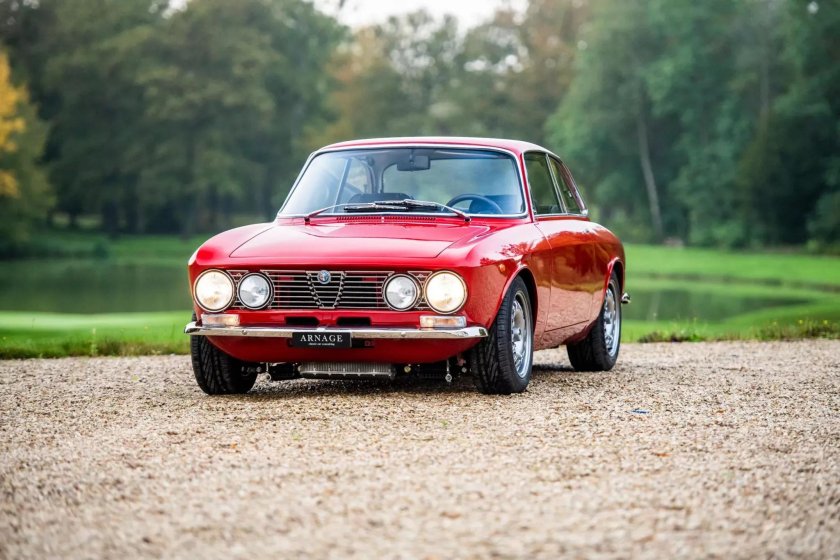 Alfa romeo 1750 gtv