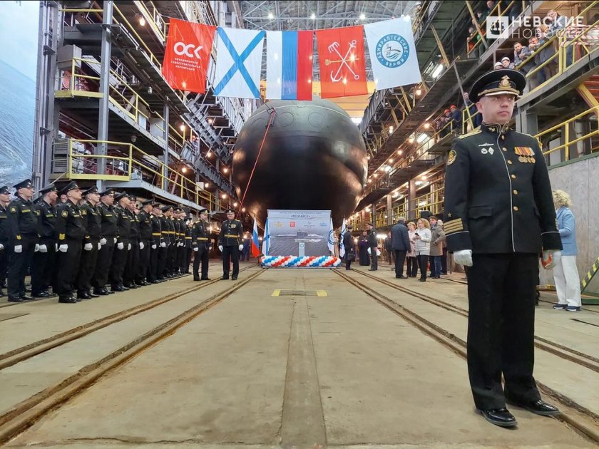 Спуск подводной лодки Адмиралтейские верфи
