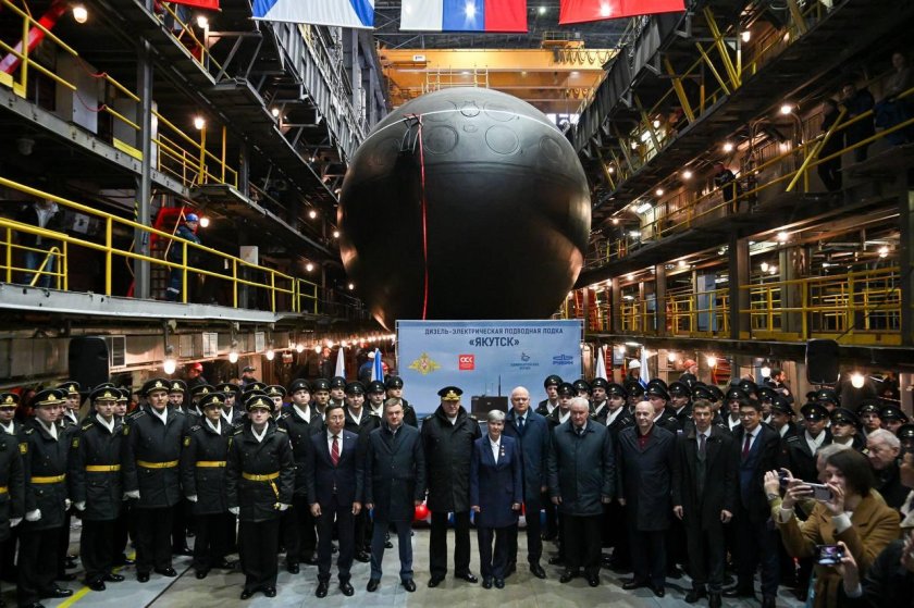 Спуск подводной лодки адмиралтейские верфи