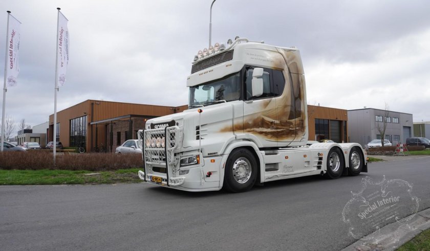 Тягачи скания