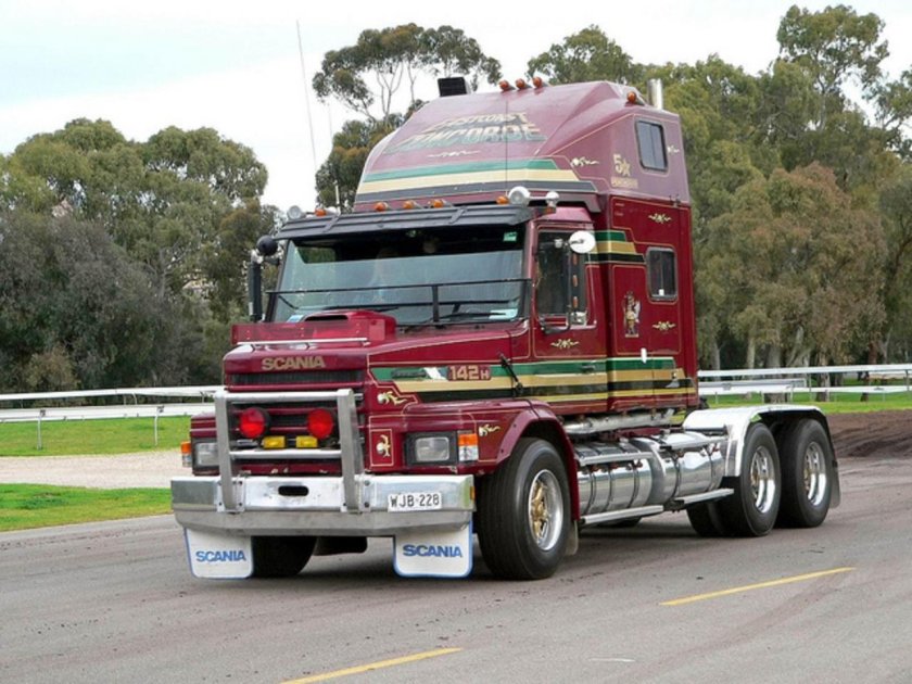 Скания 113 капотный