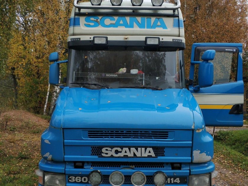 Скания 124 капотник