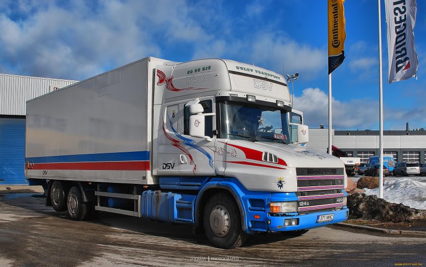 Скания капотник