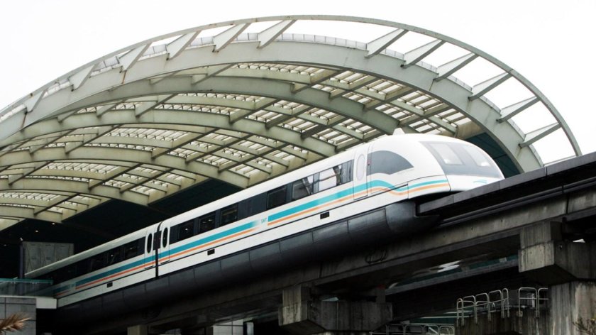 Поезд Маглев в Шанхае