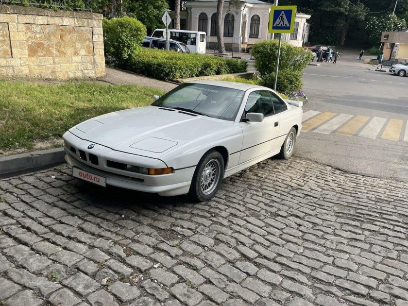 Бмв 8 серии 1993