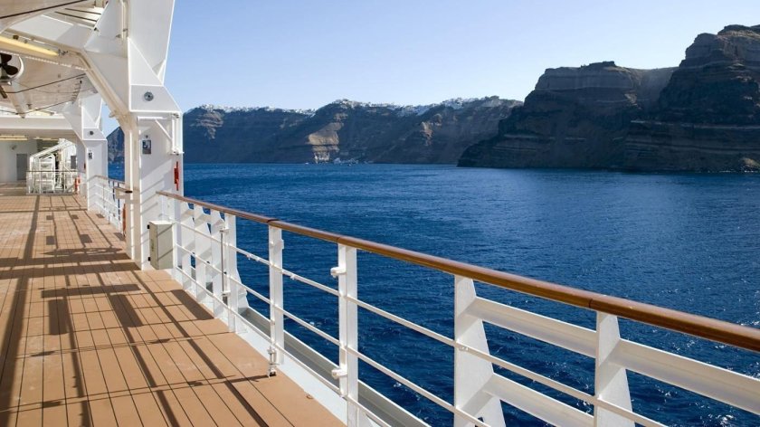 Вид с палубы корабля