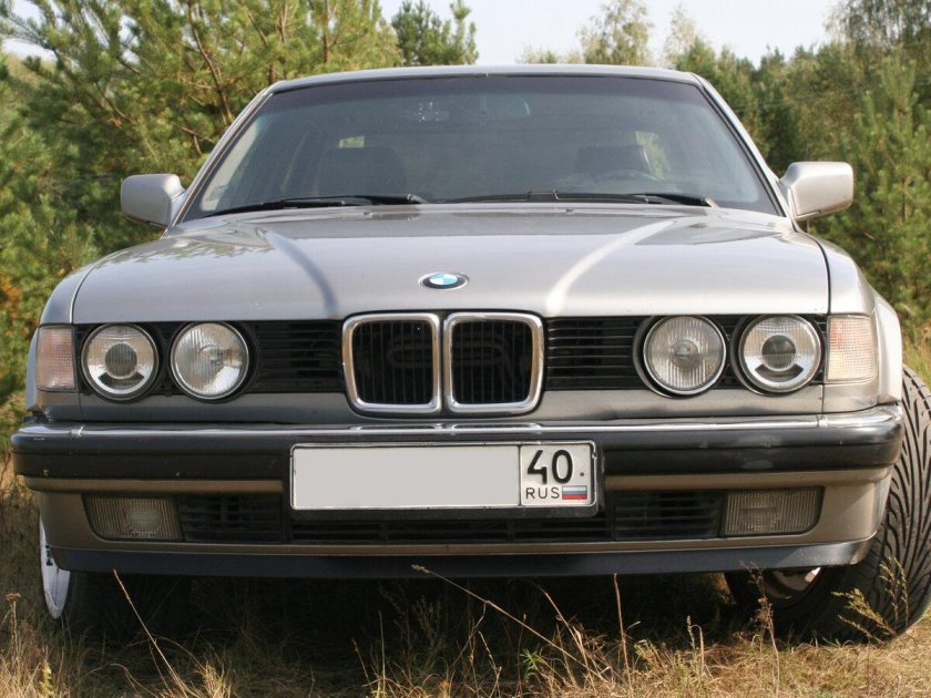 BMW e32 735 1987