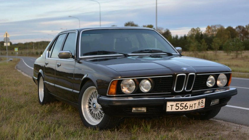 BMW e23