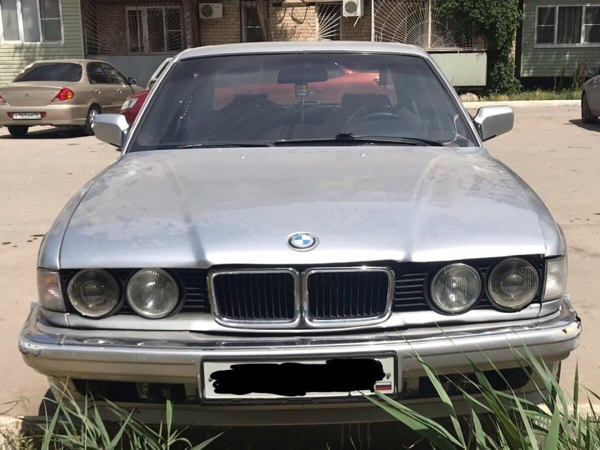 Бмв 7 серии 1990