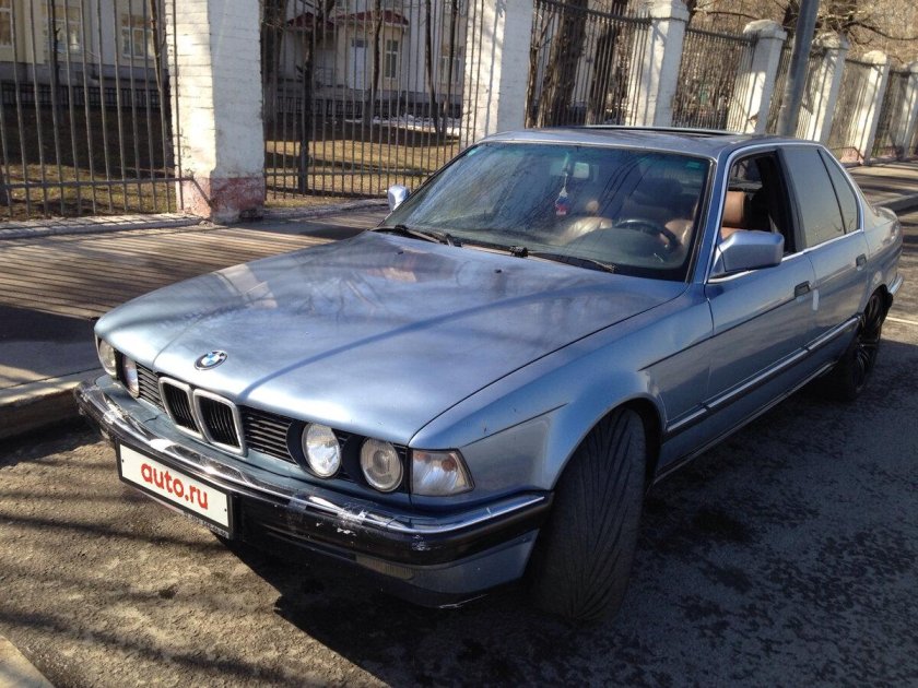BMW 730 e32