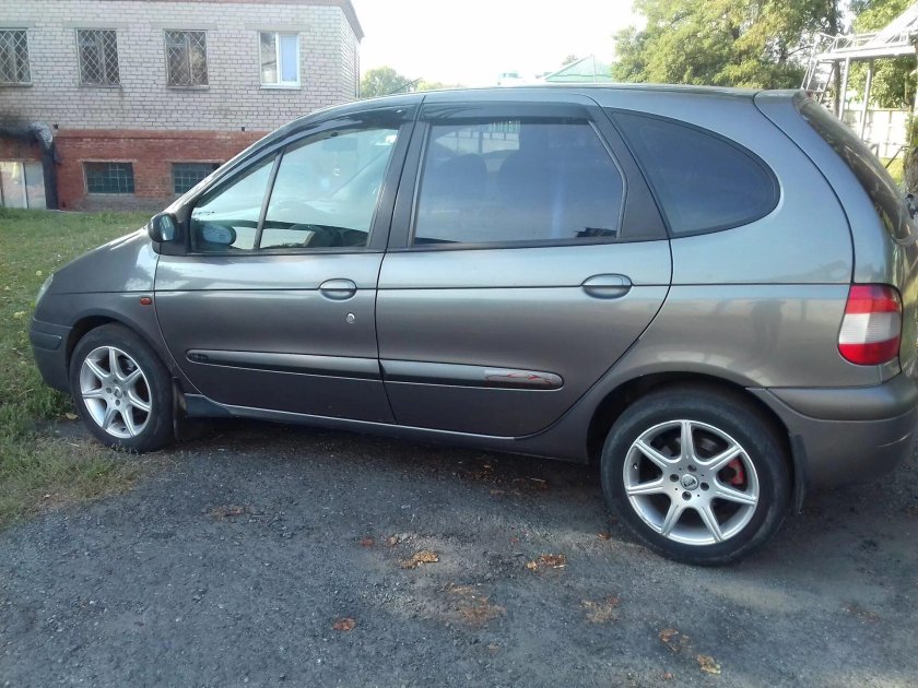 Рено Сценик 1