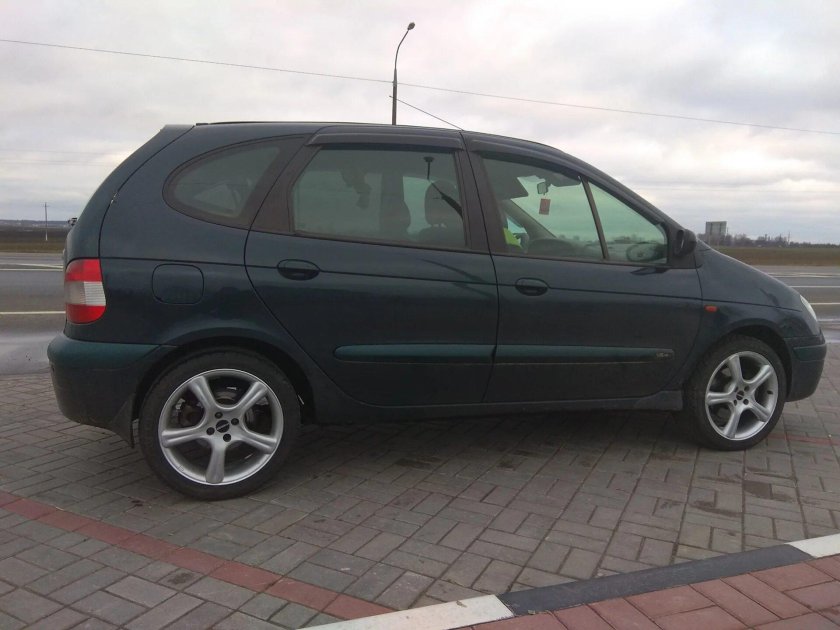 Диски литые на Рено Сценик 2