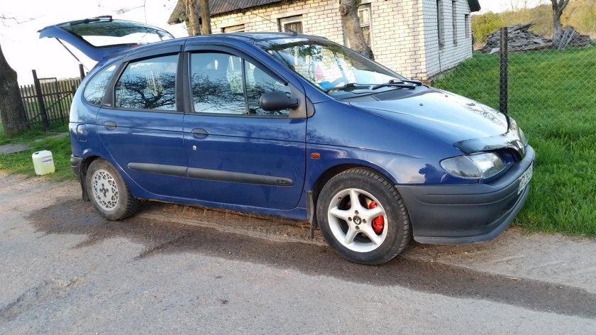 Renault Megane Scenic, 2001 год