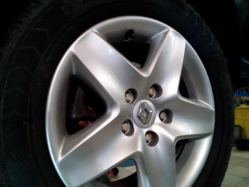 Колесо Рено Сценик р16