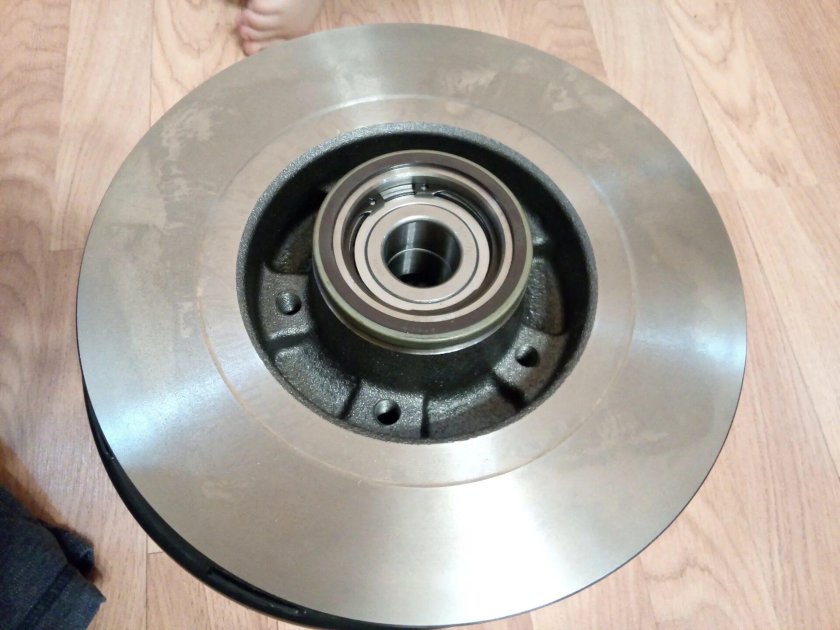 Диск тормозной задний Рено Сценик 2