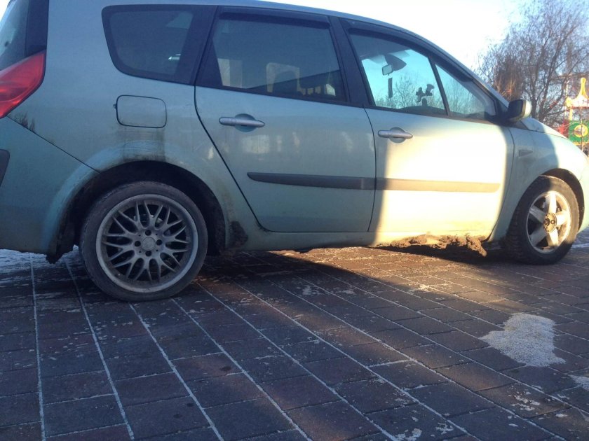 Диски на Сценик 2