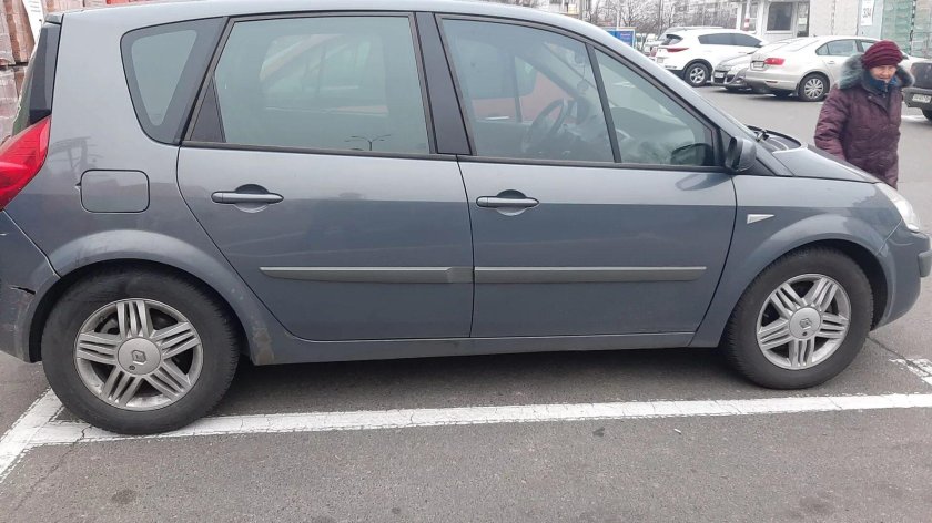 Renault Scenic 2 r16