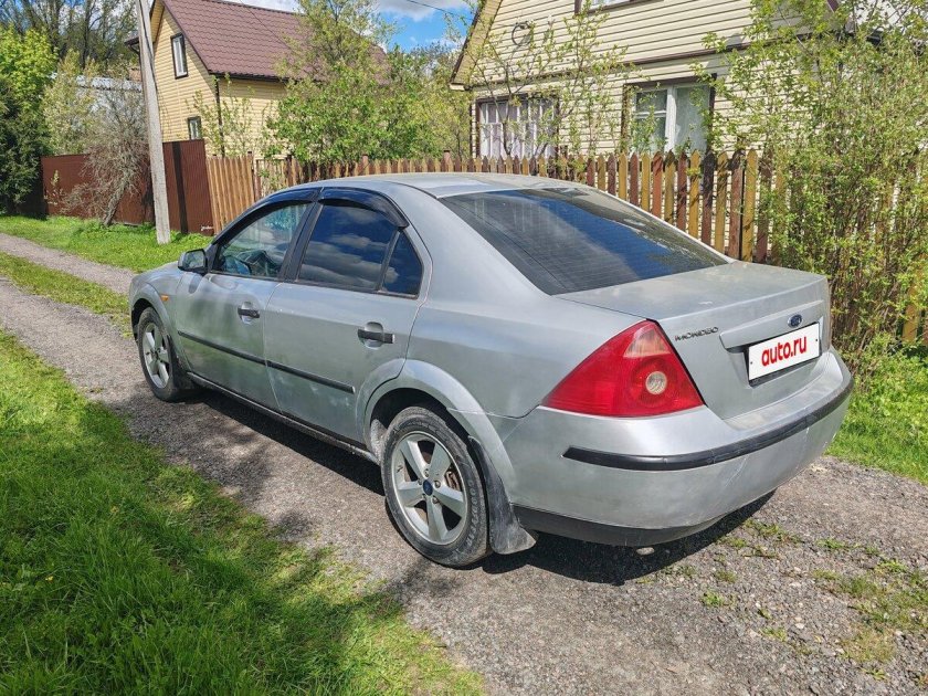 Ford mondeo 2002