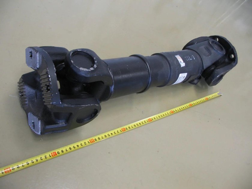 Вал карданный МАЗ 6303