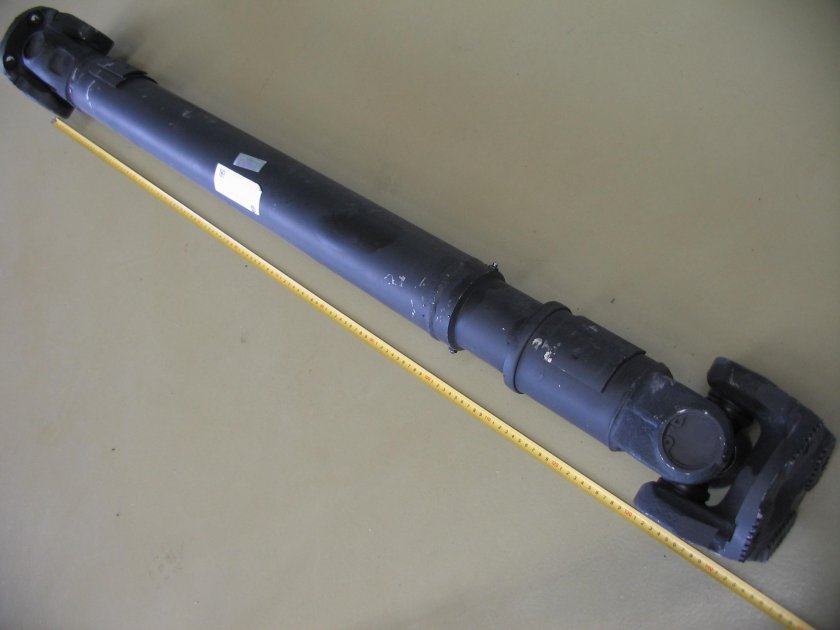 Вал карданный 1670