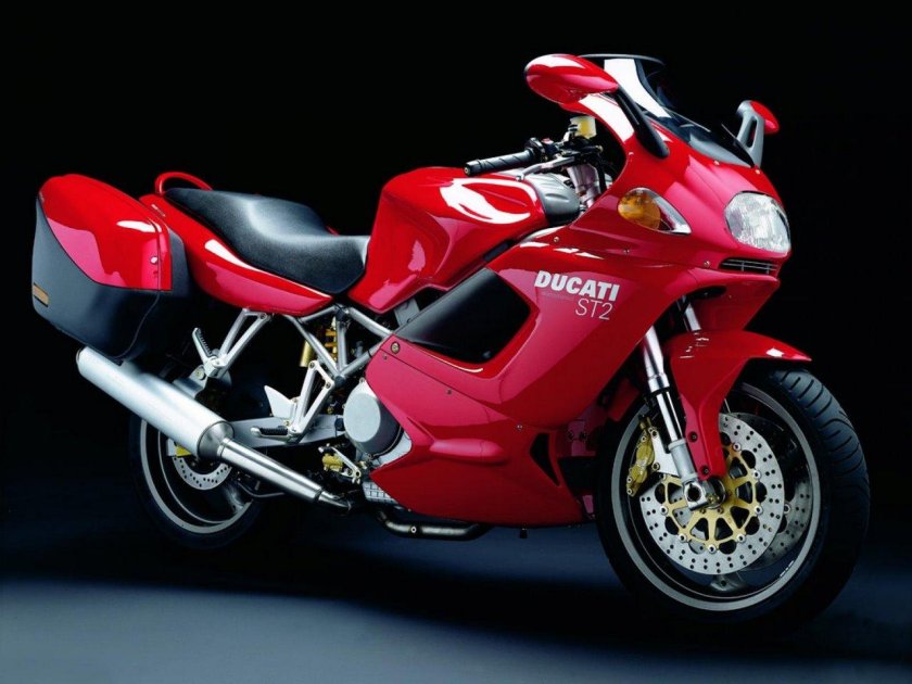 Ducati st4