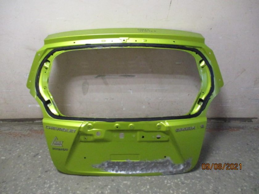 Крышка багажника Спарк