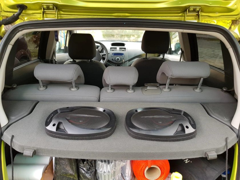 Шевроле Спарк багажник