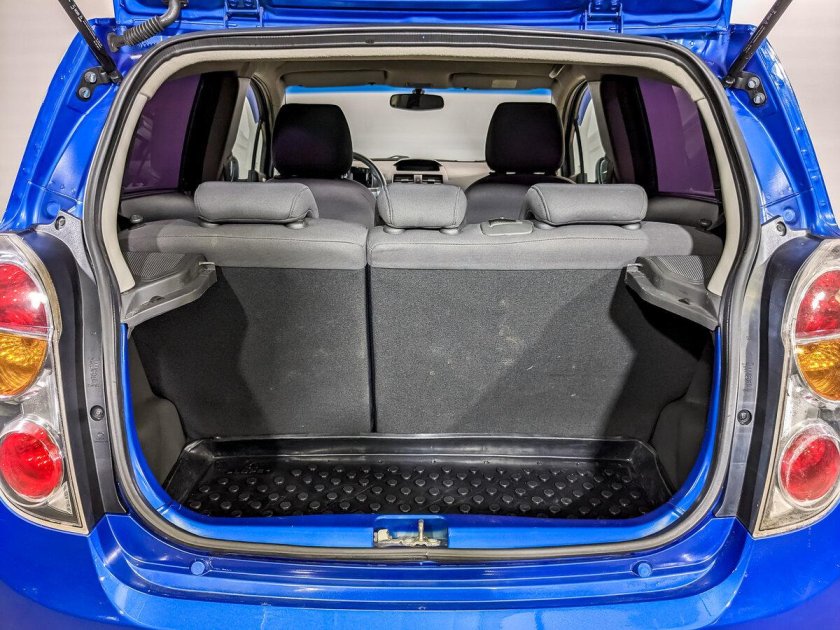 Chevrolet spark 2007 багажник