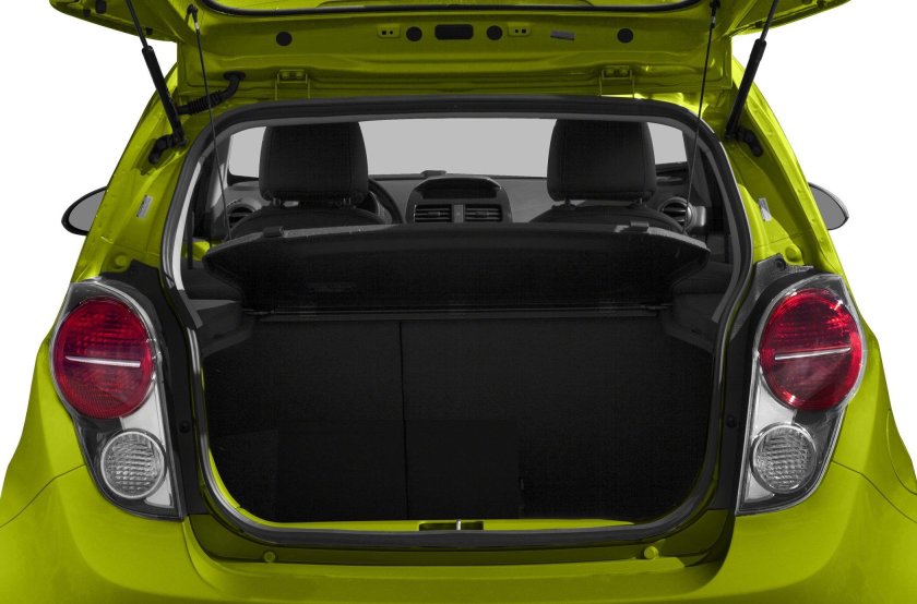Chevrolet Spark 2011 багажник