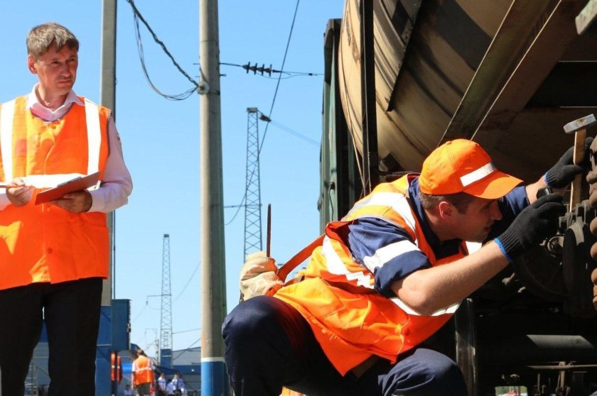 Ремонтник осмотрщик вагонов