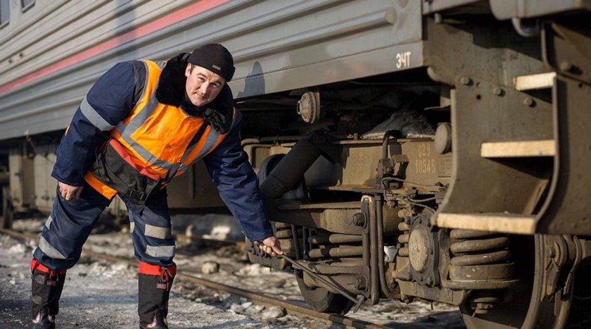 Осмотрщик ремонтник вагонов