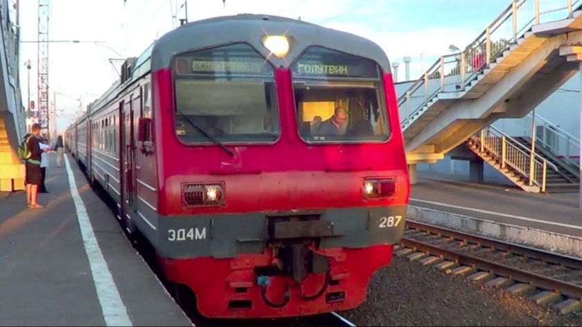 Пригородные поезда эд4м