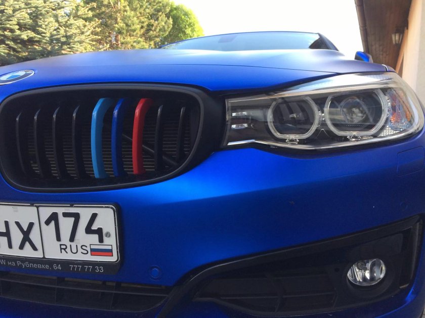 Полоски м на решетку БМВ