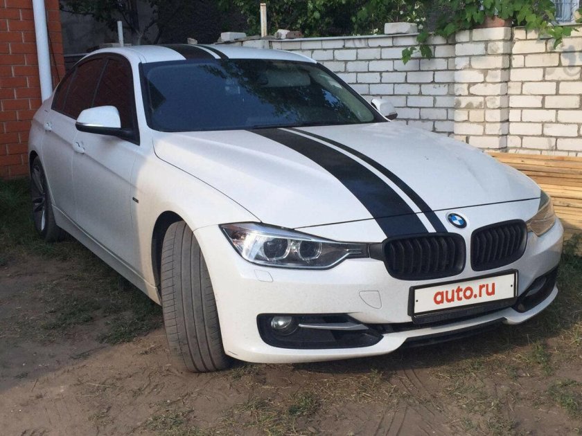 Акцентные полосы BMW f30