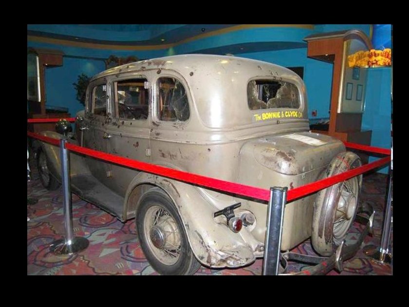 Ford v8 Бонни и Клайда