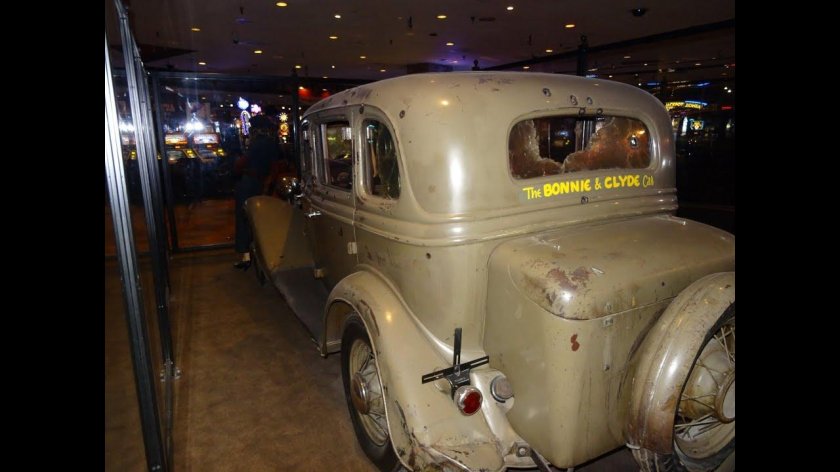 Форд v8 Бонни и Клайда